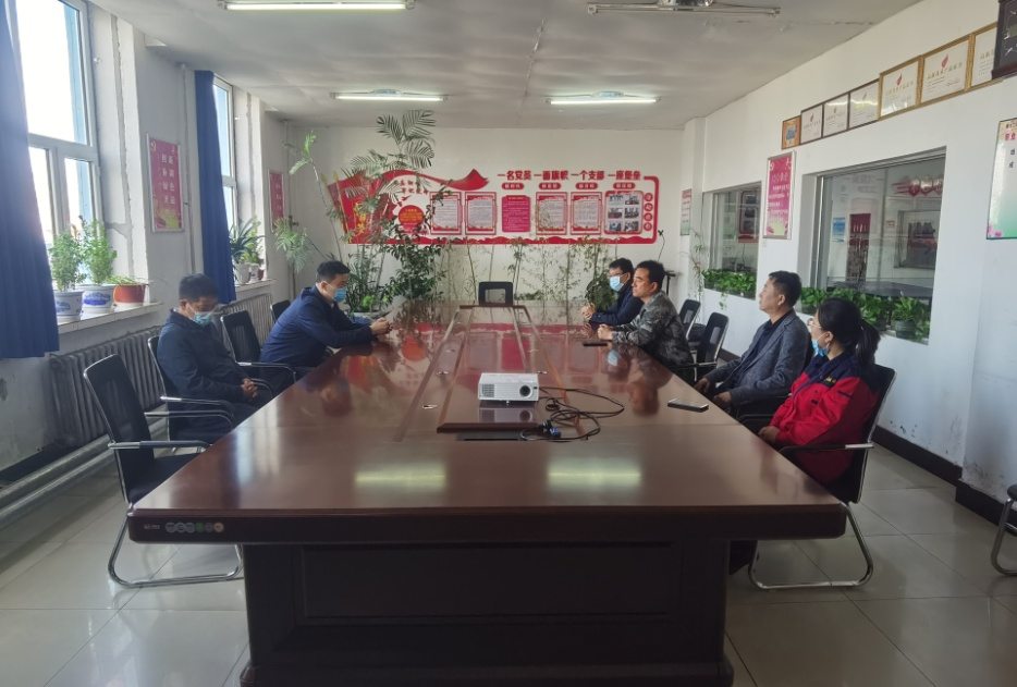 开云线上平台（集团）官方网站副市长带领经开区领导莅临开云线上平台（集团）官方网站制药